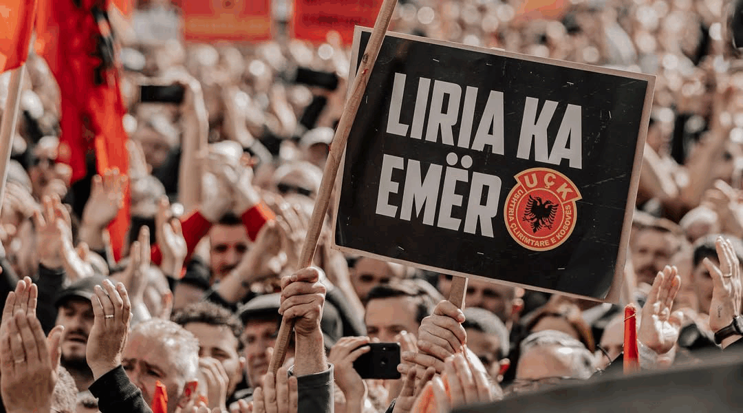 LIRIA KA EMËR!