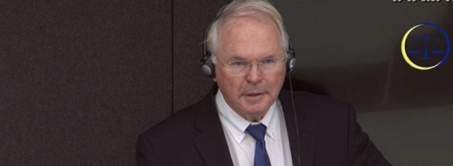 Hill në ditën e dytë si dëshmitar para Speciales