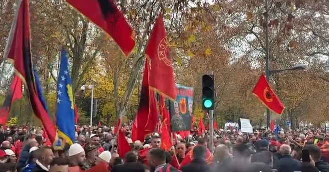 “Drejtësi për çlirimtarët”, përfundon protesta në Strasburg të Francës